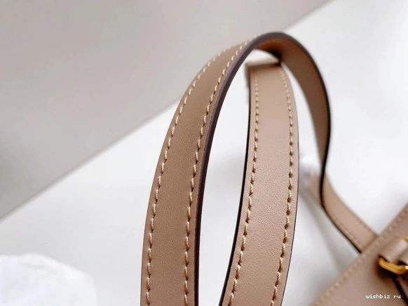 WIS MM VUITTON ONTHEGO LOUIS 0919